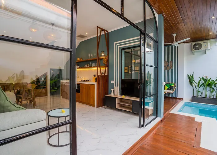 New! Sony 2 - 3br Next To Legian
