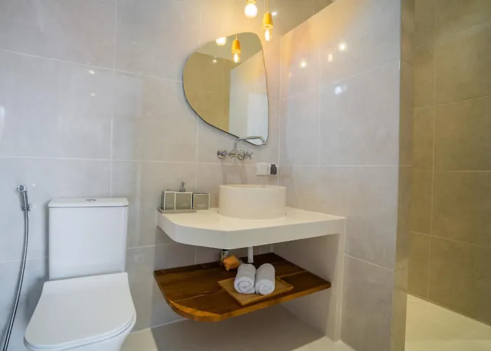 New! Sony 2 - 3br Next To Legian * スミニャック
