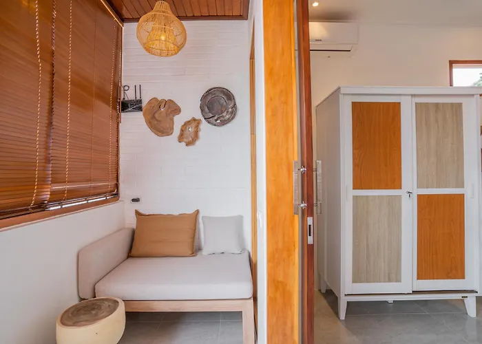 New! Sony 2 - 3br Next To Legian
