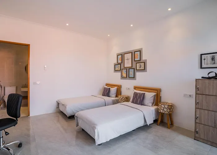 ヴィラ New! Sony 2 - 3br Next To Legian スミニャック